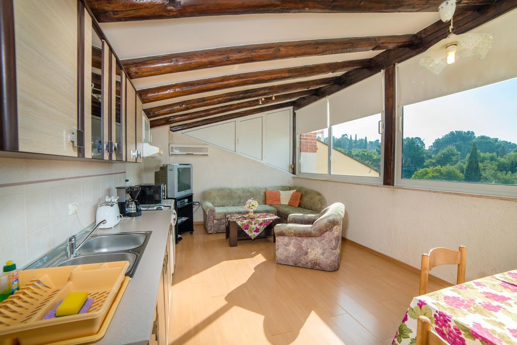 Apartments Daria Ρόβινι Δωμάτιο φωτογραφία