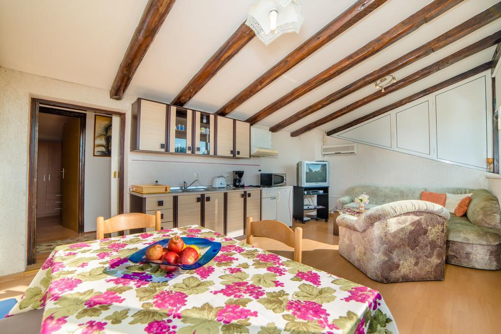 Apartments Daria Ρόβινι Δωμάτιο φωτογραφία