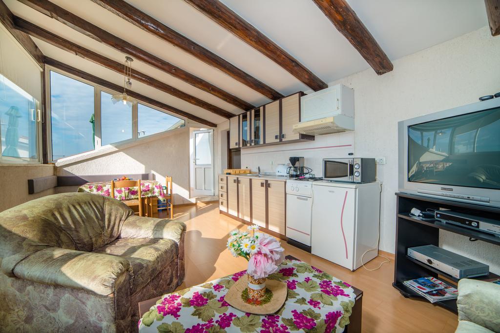 Apartments Daria Ρόβινι Δωμάτιο φωτογραφία