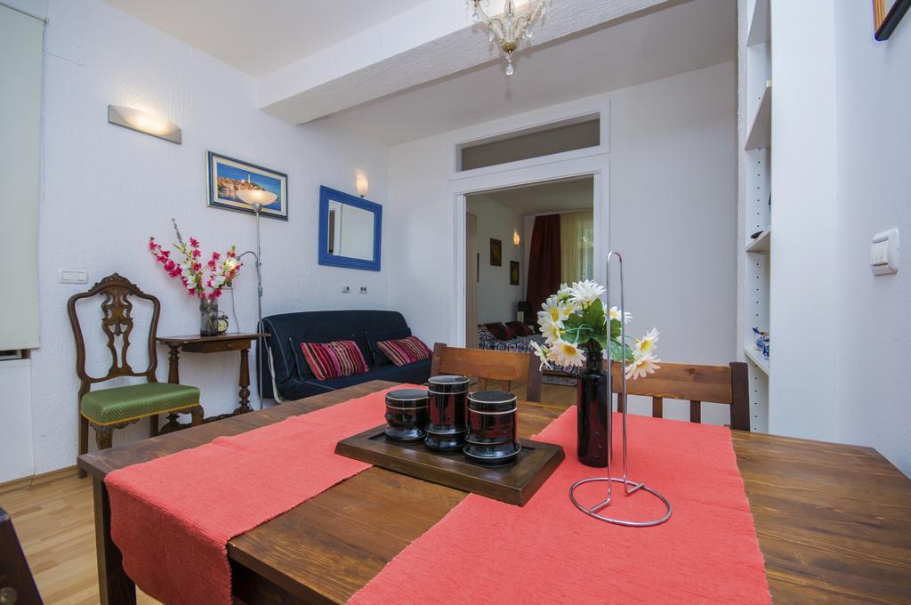 Apartments Daria Ρόβινι Εξωτερικό φωτογραφία