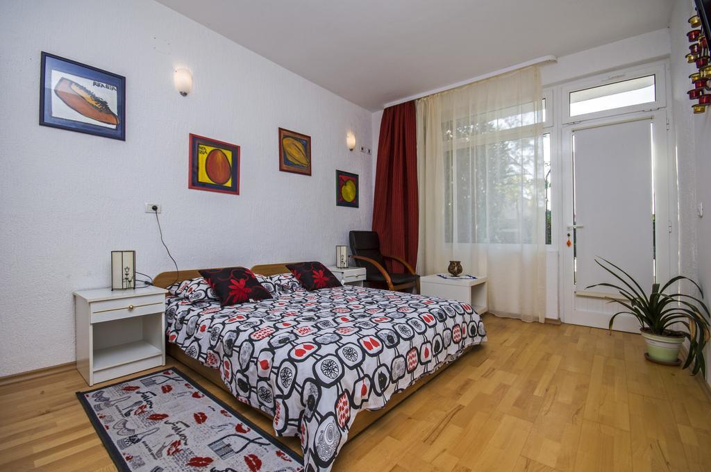 Apartments Daria Ρόβινι Εξωτερικό φωτογραφία