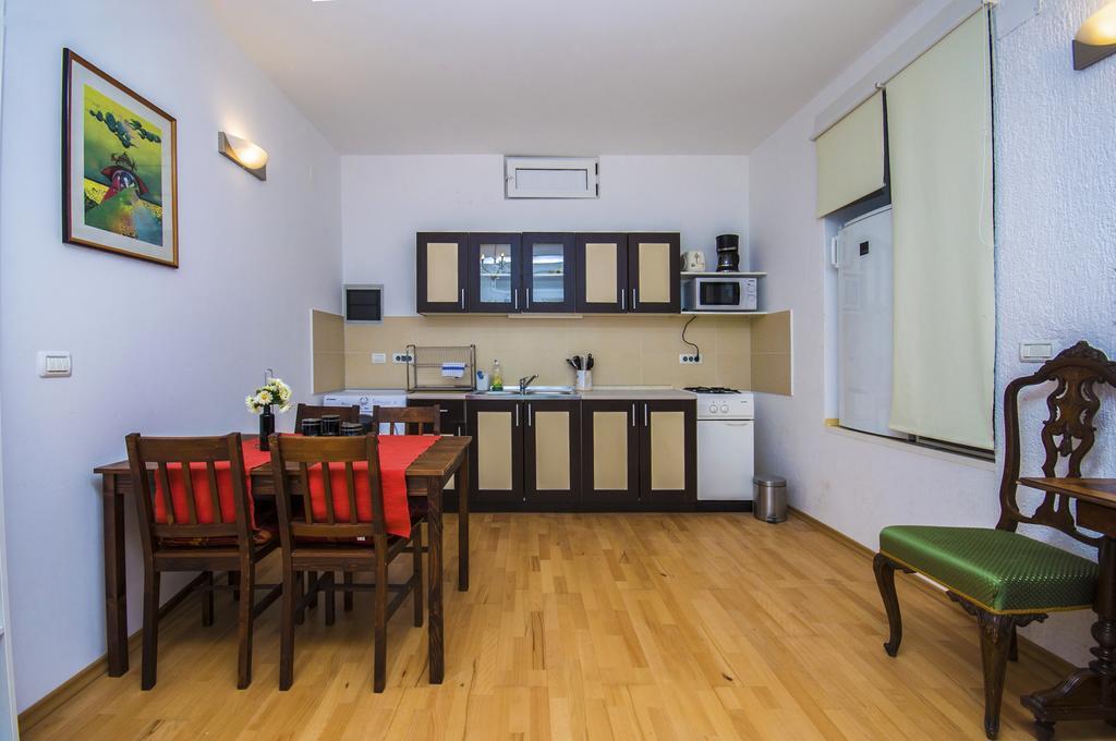 Apartments Daria Ρόβινι Εξωτερικό φωτογραφία